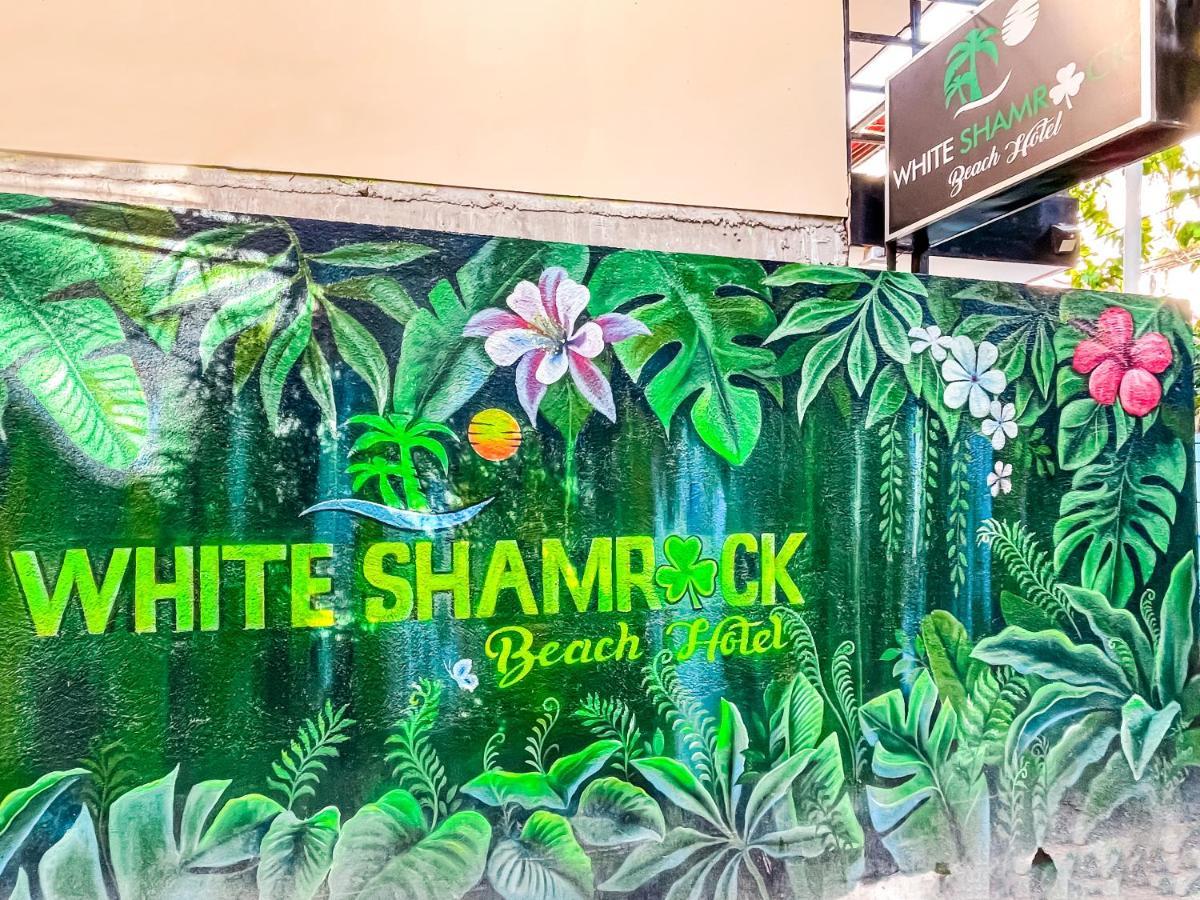 White Shamrock Beach Hotel Balabag  Buitenkant foto